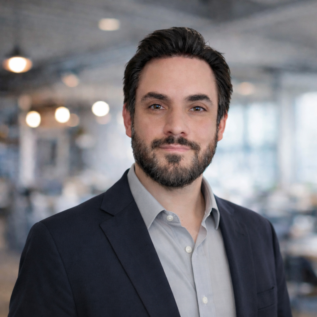 Oscar Caldera, founder of Mo